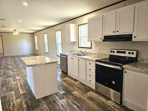 881 Woodland Boulevard Clewiston FL 33440