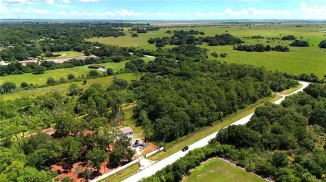 881 Woodland Boulevard Clewiston FL 33440