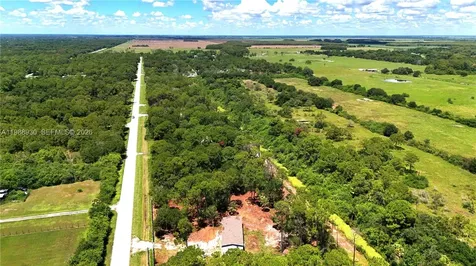 881 Woodland Boulevard Clewiston FL 33440