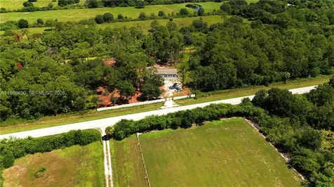 881 Woodland Boulevard Clewiston FL 33440