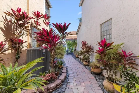 11435 NW 48th Court Coral Springs FL 33076