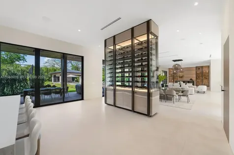 5545 SW 81st Terrace Miami FL 33143