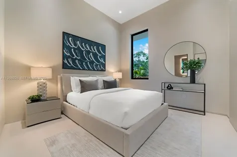 5545 SW 81st Terrace Miami FL 33143