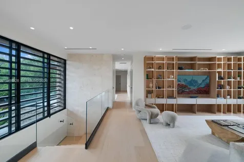 5545 SW 81st Terrace Miami FL 33143