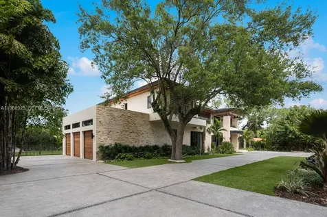 5545 SW 81st Terrace Miami FL 33143