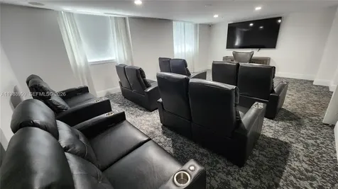 110 N Federal Highway Fort Lauderdale FL 33301