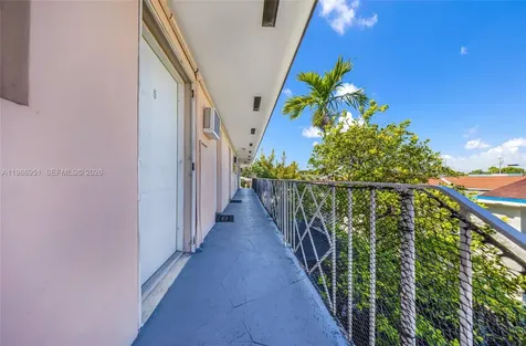 605 NW 34th Avenue Miami FL 33125