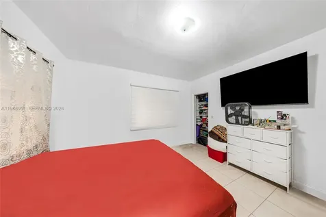 605 NW 34th Avenue Miami FL 33125