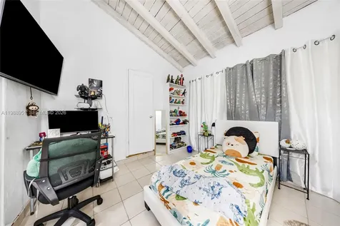 605 NW 34th Avenue Miami FL 33125