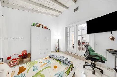 605 NW 34th Avenue Miami FL 33125