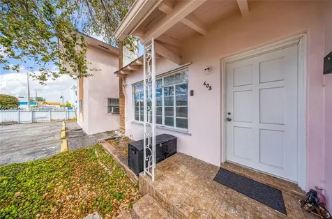605 NW 34th Avenue Miami FL 33125