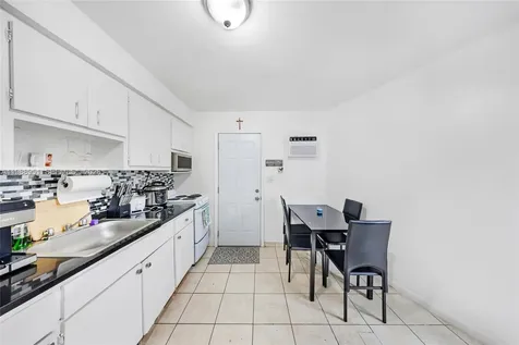 605 NW 34th Avenue Miami FL 33125