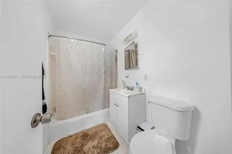 605 NW 34th Avenue Miami FL 33125