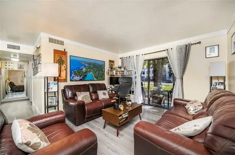 7095 NW 179th Street Hialeah FL 33015