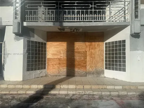 1977 NE 119th Road North Miami FL 33181