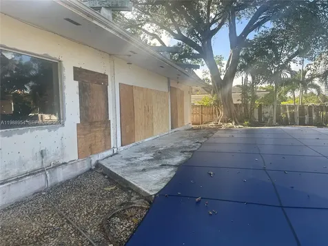1977 NE 119th Road North Miami FL 33181