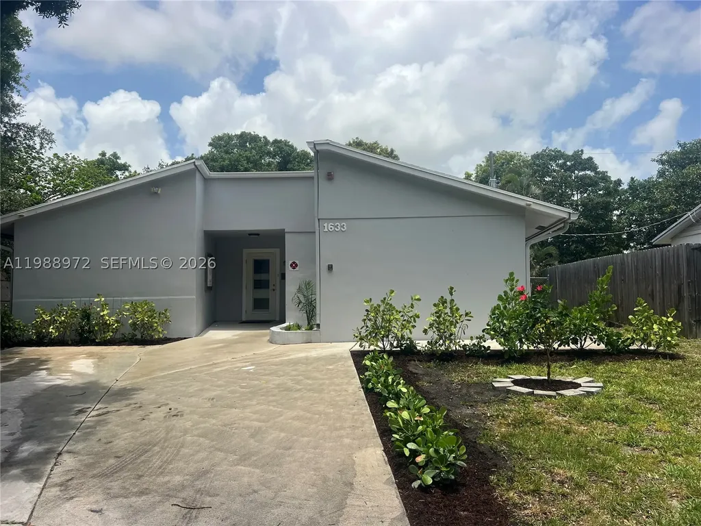1633 NW 4th Street Boca Raton FL 33486