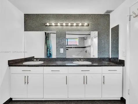 770 NE 199th Street Miami FL 33179