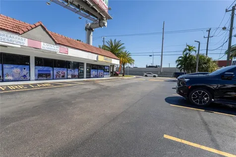 10550 NW 77 Court Hialeah Gardens FL 33016