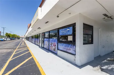 10550 NW 77 Court Hialeah Gardens FL 33016