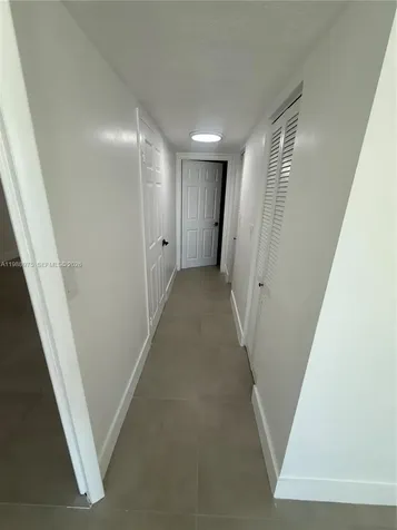 6937 Bay Drive Miami Beach FL 33141