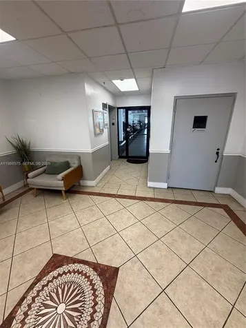6937 Bay Drive Miami Beach FL 33141