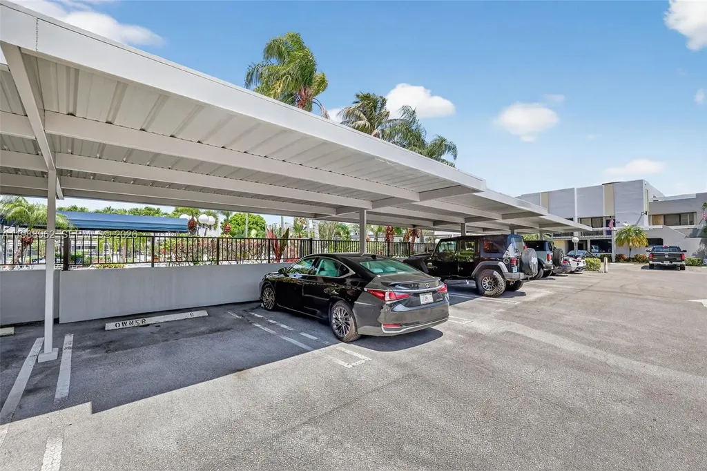 1100 SE 5th Court Pompano Beach FL 33060