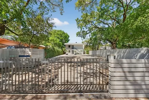 37 NW 59th Street Miami FL 33127
