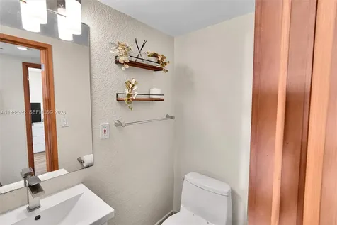 2829 Indian Creek Drive Miami Beach FL 33140
