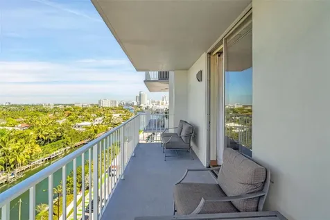 2829 Indian Creek Drive Miami Beach FL 33140