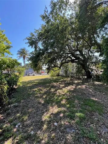 267 NW 31st Street Miami FL 33127