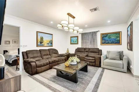 5614 Flagler Street Hollywood FL 33023