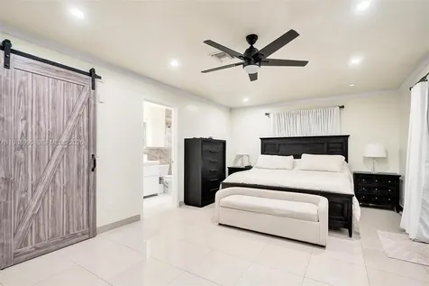 5614 Flagler Street Hollywood FL 33023