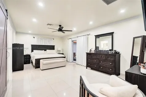 5614 Flagler Street Hollywood FL 33023