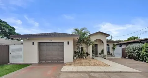 5614 Flagler Street Hollywood FL 33023