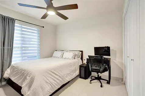 5614 Flagler Street Hollywood FL 33023