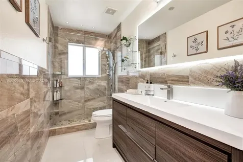 5614 Flagler Street Hollywood FL 33023