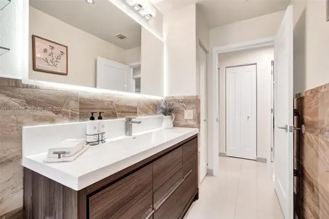 5614 Flagler Street Hollywood FL 33023