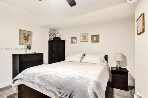 5614 Flagler Street Hollywood FL 33023