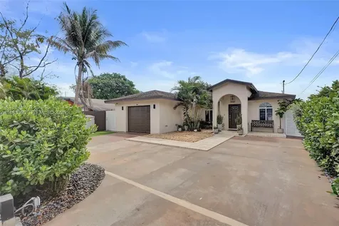 5614 Flagler Street Hollywood FL 33023