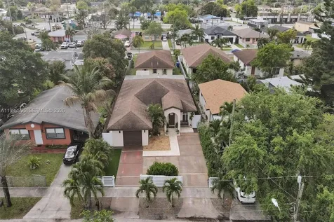 5614 Flagler Street Hollywood FL 33023