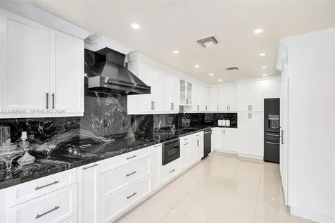 5614 Flagler Street Hollywood FL 33023