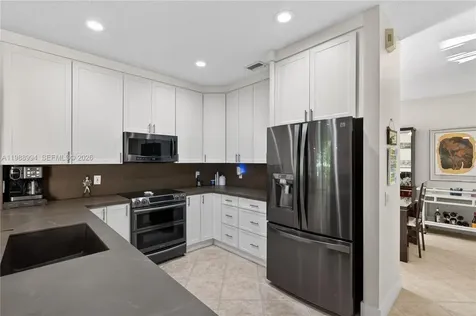 1512 Maple Drive Weston FL 33327