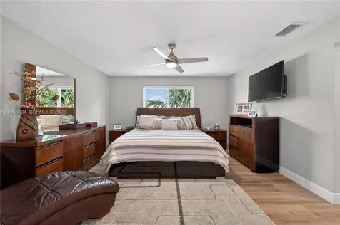 1512 Maple Drive Weston FL 33327