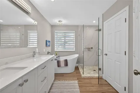 1512 Maple Drive Weston FL 33327