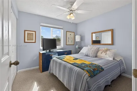 1512 Maple Drive Weston FL 33327