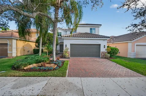 1512 Maple Drive Weston FL 33327