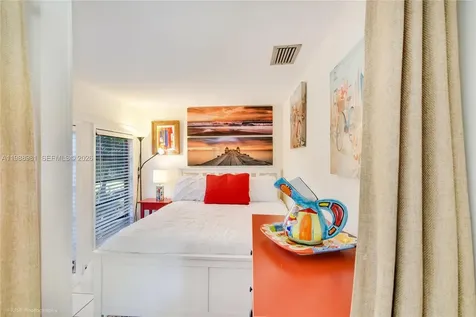 212 SW 1st Avenue Hallandale Beach FL 33009