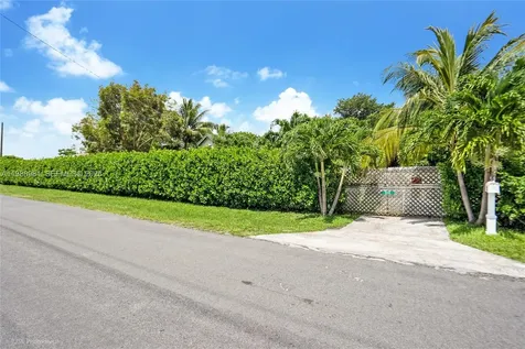 212 SW 1st Avenue Hallandale Beach FL 33009