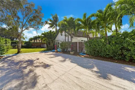 212 SW 1st Avenue Hallandale Beach FL 33009